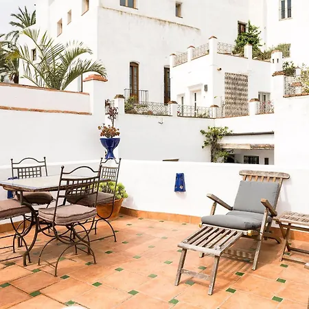 La Casa Del Califa Hotel 2*